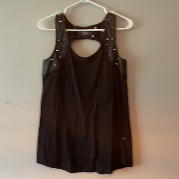 Vintage Royal bones spiked tank - Picture 3 of 3